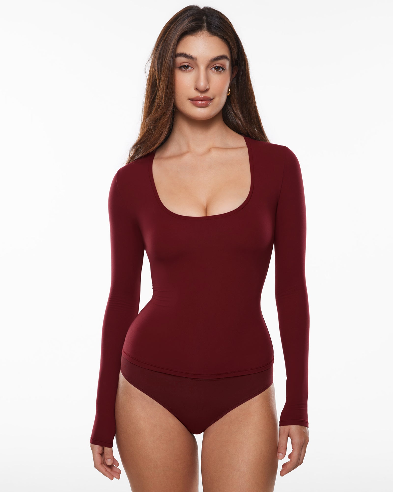 【YOURNUS】Suki Rouge Long Sleeve SQUARE NECK LONG SLEEVE BODYSUIT - RED – BARAYIS